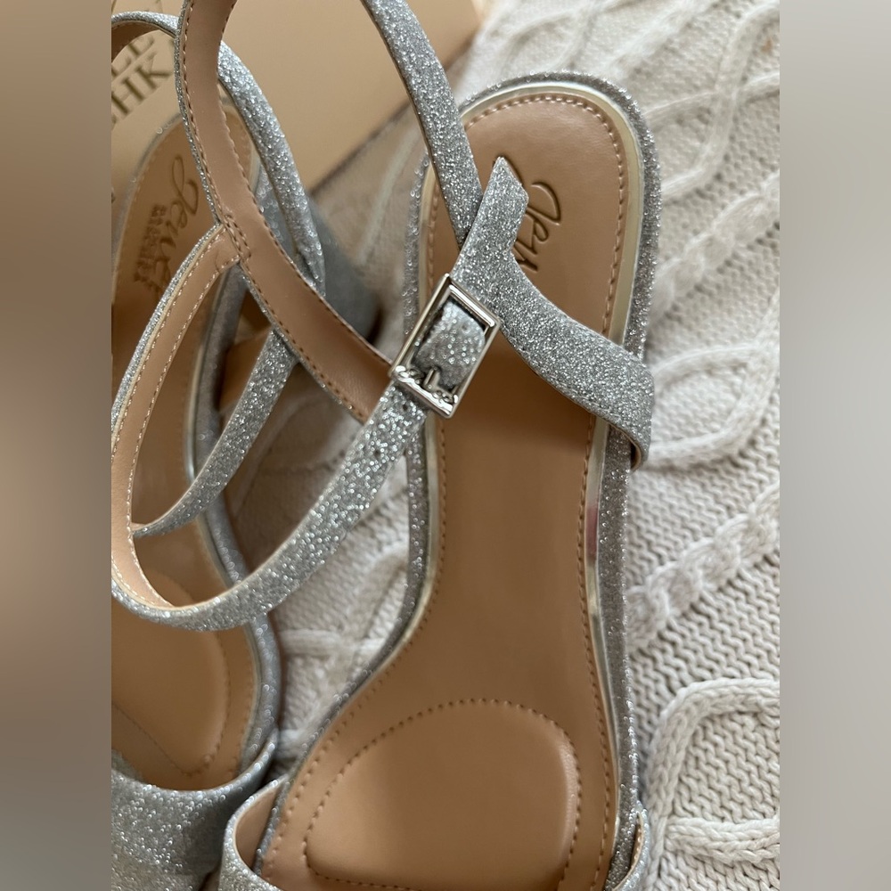 Jewel Badgley Mischka “Rayla II” Silver Glitter Women's Heels Buckle Various SZ - Picture 12 of 14